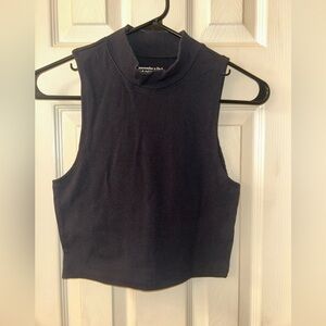 Black crop tank